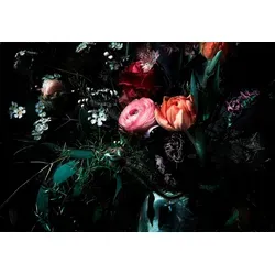 Komar Fototapete Still Life - Buntes Blumenmotiv für Wohnzimmer und Schlafzimmer - Fototapete in der Größe 368 x 254 cm, atmungsaktiv und lichtbeständig, für eine individuelle Wandgestaltung mit fotorealistischen Motiven.