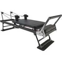 CRIVIT Pilates-Reformer - Vielseitiger Pilates-Reformer mit stabiler, faltbarer Stahlkonstruktion. Ideal für effektives Training mit verstellbarem Seilzug und gepolsterter Fußstütze. Perfekt für Zuhause!