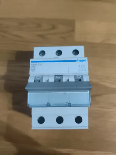 Hager LS Sicherungsautomat MBN/MCN - 3-polig, wählbar - Zuverlässiger 3-poliger Sicherungsautomat für den sicheren Schutz Ihrer elektrischen Leitungen. Ideal für den professionellen Einsatz in verschiedenen Anwendungen.