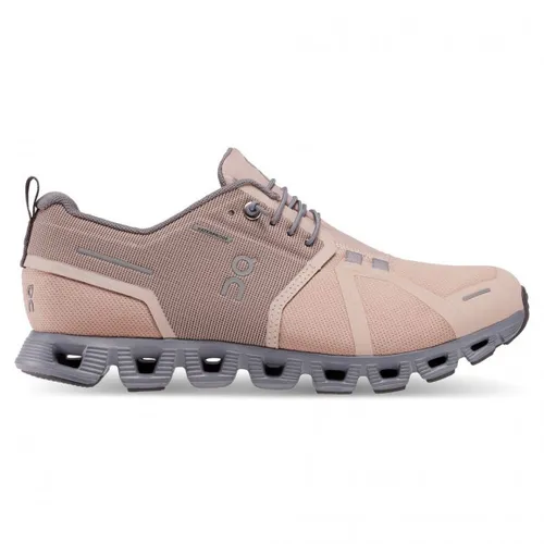 On Women's Cloud 5 Waterproof Sneaker - Braun, Größe 36,5 - Laufschuhe mit wasserdichter Membran für optimalen Komfort bei jedem Wetter. Perfekt für Reisen und Freizeit. Entdecken Sie weitere Top-Angebote von On!