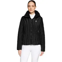 Samshield Steppjacke Damen Courchevel HW 2025 - Elegante Daunenjacke Schwarz - S - Stilvolle Reitjacke für Damen mit 340 g Dupont™ Sorona®-Wattierung. Bietet angenehme Wärme, Atmungsaktivität und Bewegungsfreiheit. Edle Kristallakzente und abnehmbare Kapuze machen sie zum perfekten Begleiter im Stall und Alltag.