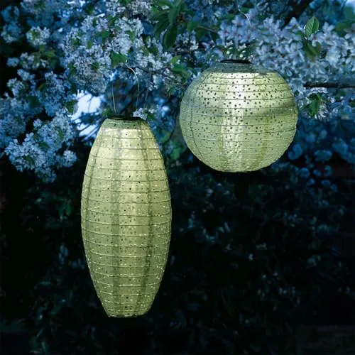 LED Solar Lampions mit Blumenmuster - 2 Stück - grün - Lampen für Garten und Balkon, mit Lichtsensor und warmweißem Licht. Diese wetterfesten Lampions schaffen eine romantische Atmosphäre und benötigen keine zusätzliche Stromquelle.