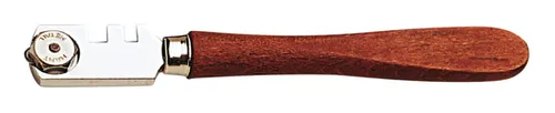 Bohle Silberschnitt Glasschneider Hartmetall BO 400.0 mit Holzheft - Präziser Hartmetall-Glasschneider mit 5 mm Rädchen-Durchmesser. Ideal für saubere Schnitte dank gehärteter Rosette und Platte. Robuster Holzgriff für komfortable Handhabung.