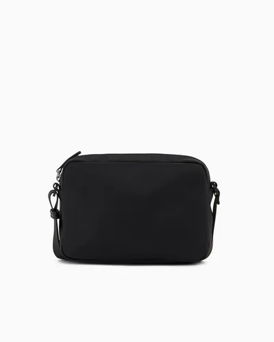 ARMANI EXCHANGE Messenger Bag - Modische Umhängetasche - Stylische ARMANI XM002535 AF22538 Umhängetasche aus strapazierfähigem Polyester in Schwarz. Praktisches Reißverschlussfach und verstellbarer Schulterriemen für optimalen Tragekomfort.