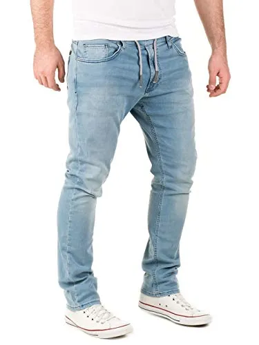 WOTEGA Noah - Herren Stretch Jeans Jogginghose, Blau (Blue Shadow 3R4020), W32/L30 - Stylische Herren Jogginghose in Jeansoptik mit Slim Fit Passform. Das dehnbare Baumwollmaterial sorgt für optimale Bewegungsfreiheit und hohen Tragekomfort – ideal für Freizeit und aktive Tage.