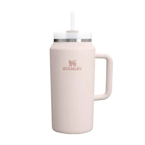 Stanley 1913 Quencher H2.0 FlowState Trinkflasche mit Strohhalm 1.9L – Perfekte Isolierung für kalte Getränke - Die Stanley Quencher H2.0 hält Getränke bis zu 60 Stunden eisgekühlt. Ideal für unterwegs, beim Sport oder im Büro. Hergestellt aus 90 % recyceltem Edelstahl und spülmaschinenfest für einfache Reinigung.
