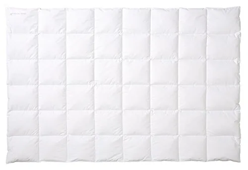 Centa-Star Daueneinziehdecke 6X8 Moonlight 135x200 cm - Bettdecke aus 90% Daunen für ein erstklassiges Schlafklima, Made in Germany, waschbar bis 40°C und mit strapazierfähiger Baumwoll-Hülle.