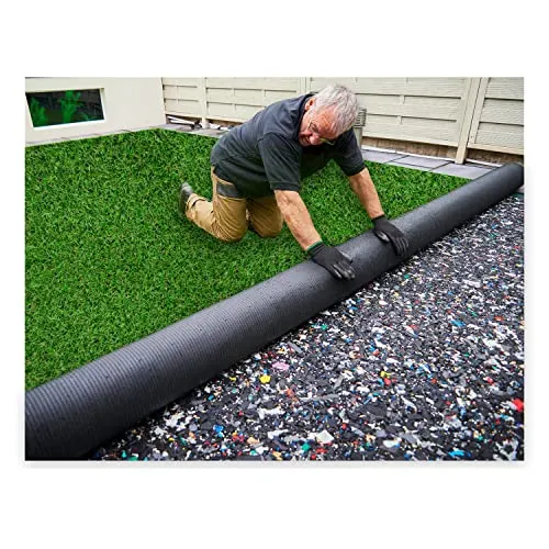 MDEKOR Kunstrasenteppich Outdoor - Wetterfester Rasenteppich in Echtrasen-Optik - Teppichbeläge für Innen und Außen, pflegeleicht und strapazierfähig, ideal für Balkon, Terrasse und Garten mit Drainage für schnelle Trocknung.