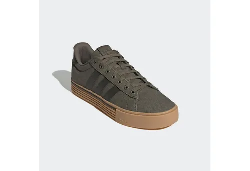 adidas Unisex Daily 4.0 Shoes - Olive Strata/Shadow Olive, 44 EU - Herren-Sneaker mit strapazierfähigem Leder-Obermaterial, verstärktem Zehenbereich und bequemem Textilfutter für optimalen Tragekomfort.