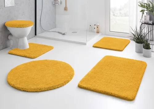 Kleine Wolke Badematte RELAX - Flauschiger Badteppich in Uni Farben - Genießen Sie den Komfort der „RELAX“ Badematte von Kleine Wolke mit 30 mm hohem, weichem Flor. Ideal für jedes Badezimmer, pflegeleicht und rutschhemmend, sorgt er für ein angenehmes Ambiente.