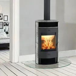 Fireplace Elite Zamora Kaminofen Speckstein - Modernes Heizen - Kaminöfen, 6 kW Heizkraft mit integrierter Scheibenspülung für klare Sicht auf das Feuer, Warmhaltefach und externen Zuluftanschluss für optimale Luftnutzung.