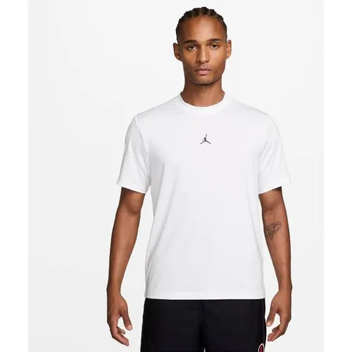 Nike T-Shirt Herren in Weiß, Größe XL - Stylisches T-Shirt mit Rundhalsausschnitt und dezentem Jumpman-Print; ideal für aktive Tage dank atmungsaktiver Dri-FIT-Technologie, die für hohen Tragekomfort sorgt.