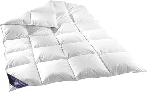 Welt der Träume Daunenbettdecke 135x200 cm - Bettdecken für jede Jahreszeit, mit 80% Daunen und 20% Federn, hautfreundlich und allergikergeeignet, für erholsame Nächte.