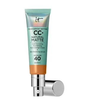 it-Cosmetics Your Skin But Better CC+ Cream Natural Matte SPF 40 - 32 ml - Abdeckartikel mit mattierendem Effekt, ideal für fettige und Mischhaut. Bietet volle Deckkraft und schützt mit SPF 40, für einen gleichmäßigen Teint und intensive Hydratation den ganzen Tag.