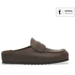 Birkenstock Herren Mokassins Naples Wrapped Dunkelbraun (45) - Der stilvolle BIRKENSTOCK Naples Wrapped Mokassin aus hochwertigem geöltem Nubukleder bietet mit seiner anatomischen Einlegesohle aus Kork und Latex optimalen Komfort. Ideal für lässige Anlässe, Made in Germany.