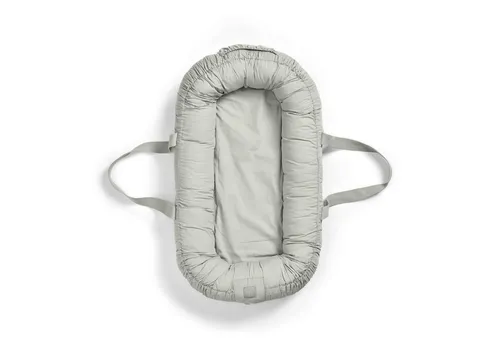 Elodie Bettnestchen Babynestchen tragbar - Mineral Green - Nestchen für Babys, aus 100% Baumwolle, tragbar und bietet eine sichere, gemütliche Umgebung für Ihr Baby.