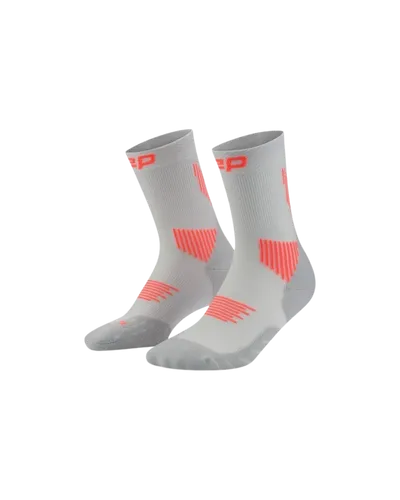 CEP Herren Core Run Mid Cut Socken grau - Mid-Cut-Kompressionssocken für Läufer, bieten hohen Tragekomfort und atmungsaktives Material. Ideal für Training und Wettkampf, unterstützen sie Fuß und Knöchel optimal.