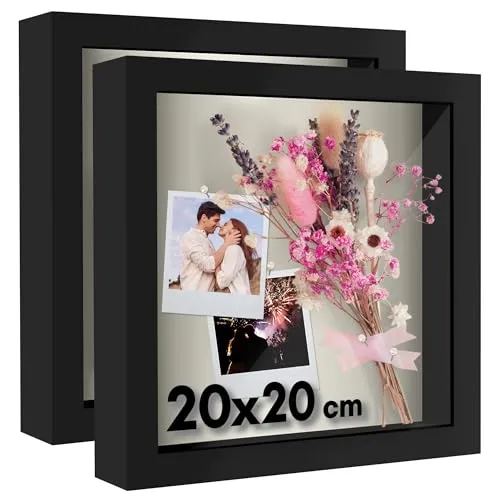 Americanflat 3D-Bilderrahmen zum Befüllen in Schwarz - 2er Set - 20x20 cm Tiefer Objektrahmen mit Weichem Leinentuch als Rückwand - MDF-Holzrahmen mit Bruchsicheren Glas, Aufhängung für die Wand