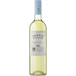 Doppio Passo Bianco »Alternativa« Alkoholfrei - Genussvoller alkoholfreier Weißwein mit aromatischen Noten exotischer Früchte. Ideal zu leichten Gerichten und Salaten – für mediterranen Flair ohne Alkohol.