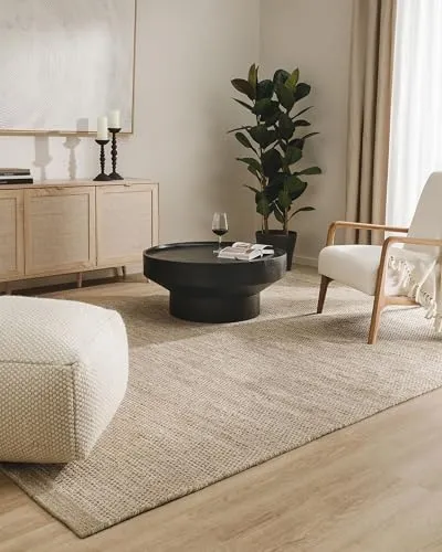 benuta Pure Wollteppich Rocco - Taupe 300x400 cm - Handgewebt - Stilvoller Wollteppich in Taupe, handgewebt und pflegeleicht. Ideal für Wohnzimmer und Schlafzimmer, sorgt für eine harmonische Atmosphäre und passt perfekt zu Boho- und Minimalismus-Stilen.