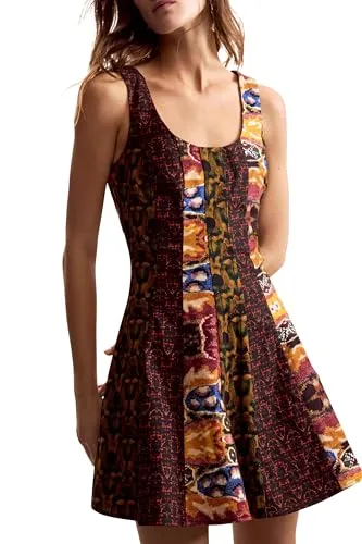 DESIGUAL ABITO CORTO DONNA GIALLO - Ärmelloses Kleid aus der Frühjahr-Sommer-Kollektion in leuchtendem Gelb. Aus hochwertiger Baumwolle gefertigt, bietet es einen stilvollen Look für warme Tage.