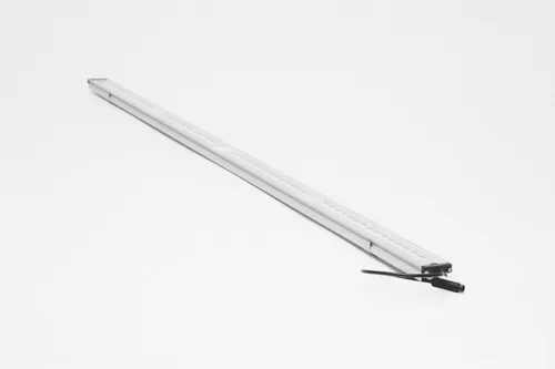 SANlight FLEX II LED 20W - Effiziente Pflanzenbeleuchtung - Sanitärinstallation mit kompaktem Design. Ideal für Anzucht und Pflege von Jungpflanzen dank breitem Lichtspektrum und hohem Wirkungsgrad.