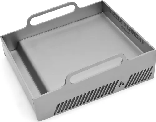 Grillrost.com Sizzle Plancha für Weber & Napoleon - Handgefertigte Sizzle Plancha aus 4mm dickem Edelstahl für optimale Hitzeverteilung. Kompatibel mit Weber Spirit und Napoleon Sizzle Zone. Inklusive Fettrinne für max. Röstaromen und lebensmittelechter Qualität für Langlebigkeit.