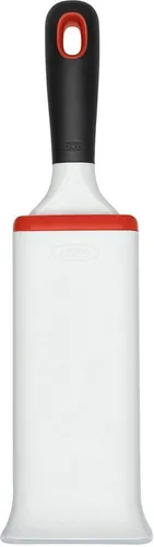 OXO Kleiderbürste Good Grips FurLifter - Effektive Fusselrolle zur Entfernung von Tierhaaren und Fusseln. Mit selbstreinigendem Gehäuse und rutschfestem Griff für einfachen Einsatz. Ideal für Kleidung und Polster, Maße: 24,1 x 8,8 x 3,8 cm.