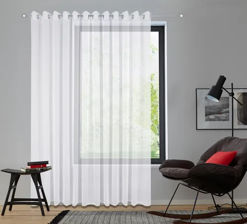 Gardine "Dolly" – Transparente Fensterdekoration - Transparente Gardinen aus gewebtem Polyester in Weiß, ideal für jede Wohnatmosphäre. Pflegeleicht und waschbar bei 30 °C, bietet die Gardine eine elegante Leinenoptik.