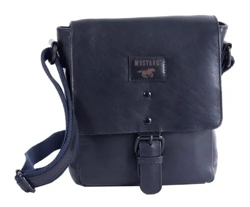 MUSTANG Natal Malta Schultertasche S Navy - Die MUSTANG Schultertasche vereint Stil und Funktionalität. Mit ihrem kompakten Design bietet sie ausreichend Platz für Smartphone und Geldbeutel – perfekt für den Alltag! Maße: 17 x 21 x 6,5 cm.