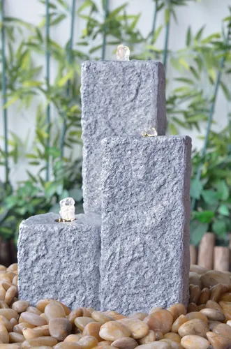 Fountain-Set "Neptun LED" - Teichdekoration - Elegante Teichdekoration mit LED-Beleuchtung, sorgt für stimmungsvolles Ambiente in Ihrem Garten, Maße: 59x43x15/25/40cm.