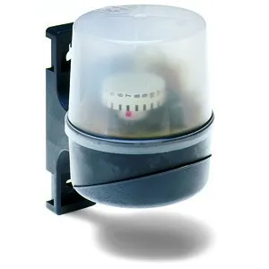 Eberle Controls DAE 565 15 Dämmerungsschalter - Dämmerungsschalter für Wand- und Mastmontage, ideal zur Steuerung von Straßenbeleuchtungen, mit verzögerter Reaktion auf Helligkeitsänderungen für zuverlässige Funktion.