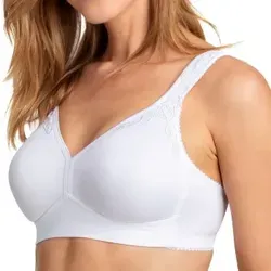 Miss Mary Smoothly Moulded Soft Bra BH Weiß E 90 Damen – Bequem und stilvoll - Erleben Sie maximalen Komfort mit dem Miss Mary Soft Bra ohne Bügel. Vorgeformte Cups und hochwertige Materialien sorgen für eine natürliche Silhouette und perfekten Sitz unter enger Kleidung. Ideal für den täglichen Gebrauch.