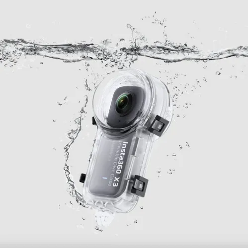 Insta360 X3 Invisible Dive Case - Schutzgehäuse für Actionkameras, langlebig und robust für atemberaubende Unterwasseraufnahmen.