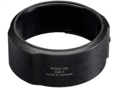 Ricoh GR GA-1 (GR III) - Hochwertiges Objektivzubehör - Objektivzubehör für die Ricoh GR III, bietet zusätzlichen Schutz und ermöglicht kreative Fotografie mit Filtereinsatz.
