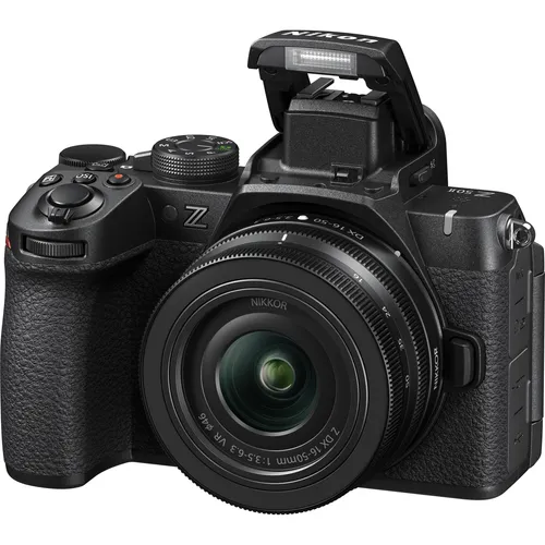 Nikon Z50II + 16-50mm f3,5-6,3 VR - Kompakte Systemkamera für Content-Creators - Spiegelreflex- & Systemkameras, ideal für Fotos, Videos und Livestreams. Leicht und benutzerfreundlich, perfekt für angehende Kreative.
