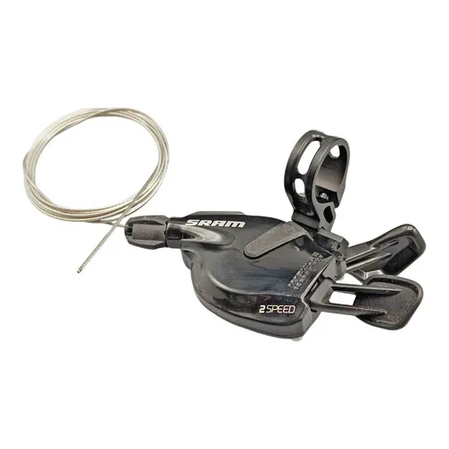 SRAM Apex SL700 Schelle 2-fach Flat Bar Schalthebel Links - Schalthebel für 2 Gänge, kompatibel mit Rennrädern und Trekkingrädern. Robuste Aluminium- und Kunststoffkonstruktion für präzise Schaltvorgänge.