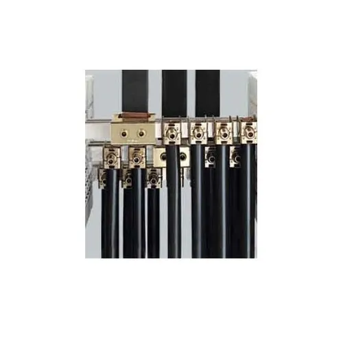 Wöhner Zentraleinspeisung 35015 Verteiler - Stromverteiler mit 3200A Bemessungsstrom, ideal für industrielle Anwendungen, robust und kurzschlussfest bis 110 kA.