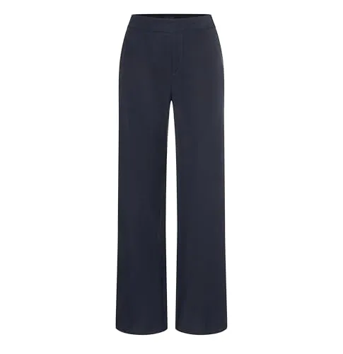 MAC Chiara Dark Blue 2177-00-0220 198 W40 L30 - Hochwertige Hose in Dunkelblau mit robustem Stoff (6 oz), ideal für jeden Anlass. Regular Fit sorgt für bequemen Sitz und Bewegungsfreiheit. Fußweite (W32) ca. 50 cm – perfekt für einen lässigen Look.