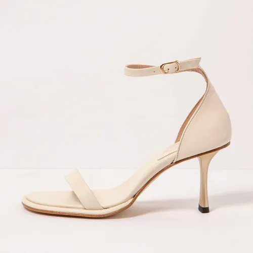 Neosens Damen Sandalen S3193 NAPPA CREAM/ALBANA Beige mit hohem Absatz - Elegante Damen Sandalen von Neosens, die Stil und Komfort vereinen. Hochwertige Materialien und meisterhafte Verarbeitung machen sie ideal für jeden Anlass. Entdecken Sie die perfekte Ergänzung für Ihre Sommergarderobe.