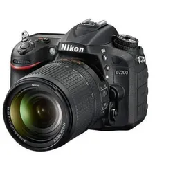Nikon D7200 + AF-S DX NIKKOR 18-140mm - 24,2 MP Digitalkamera - Ambitionierte Fotografen profitieren von der Nikon D7200 mit 24,2 MP und EXPEED 4 Prozessor. Der lichtempfindliche Autofokus und integriertes Wi-Fi ermöglichen kreative Aufnahmen und einfachen Austausch.