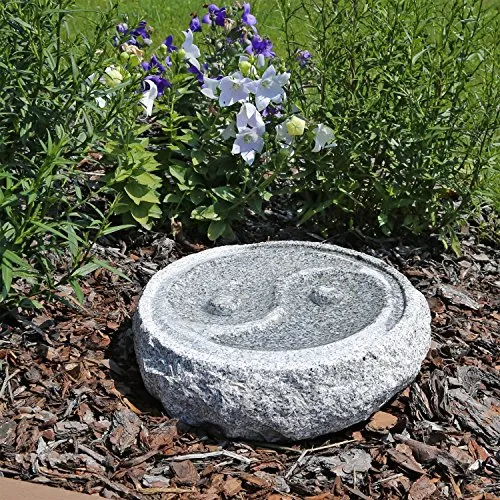 CLGarden Granit Vogeltränke M2 im Yin & Yang Design - Wildvogeltränke aus echtem Granit, handgefertigt und einzigartig. Frostsicher und wetterbeständig, ideal für Ihren Garten.