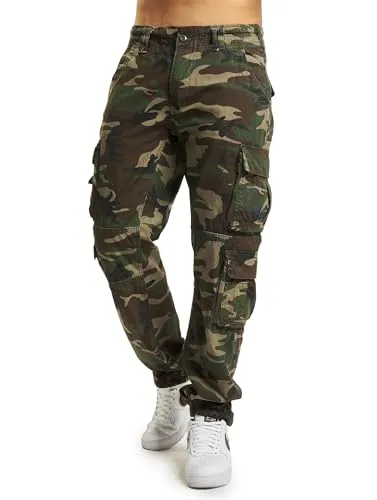 Brandit Pure Slim Fit Pants in Woodland, Größe: 4XL - Wanderhosen aus robustem, hautfreundlichem Baumwollmaterial mit modischem Armylook und regulierbarem Bund für optimalen Tragekomfort.