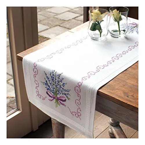 Vervaco Stickpackung Kreuzstich Set Vorgedruckt Tischläufer Lavendel Stickdecken Vorgezeichnet DIY Basteln Erwachsene Kreativ Stickläufer zum Selbersticken 40 x 100 cm Stickset