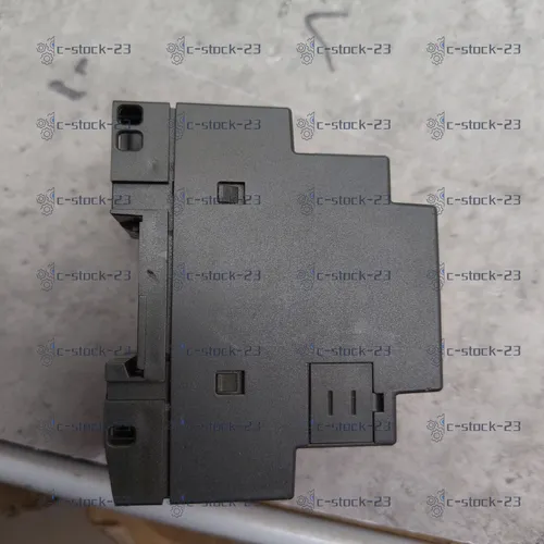 STÜCK Neu IN BOX Siemens 6ED1055-1MA00-0BA0 Schnelles Schiff 1