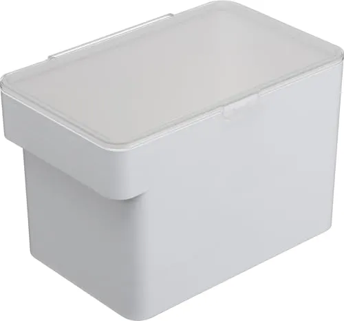YAMAZAKI 5611 TOWER Tierfutterbehälter mit Messbecher - Messbecher & Maße: 6L luftdichter Behälter für ca. 3,5kg Trockenfutter, sorgt für frisches Futter und einfaches Nachfüllen dank transparentem Deckel.