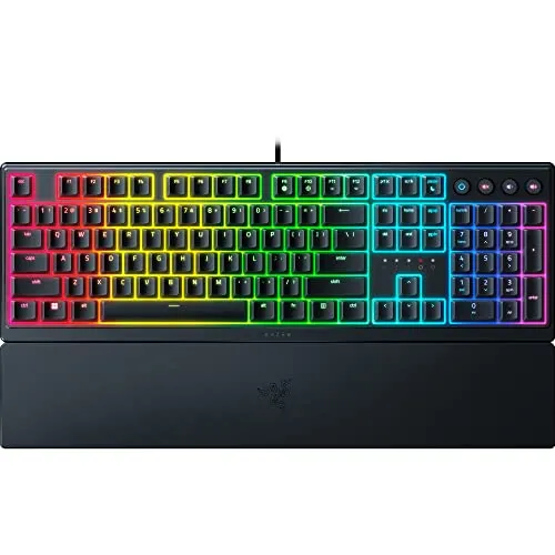 Razer Ornata V3 Gaming-Tastatur mit RGB-LED-Hintergrundbeleuchtung - Kabelgebundene Gaming-Tastatur mit Razer Mecha-Membrane für präzises Tipperlebnis. Die RGB-LED-Beleuchtung sorgt für ein individuelles Gaming-Ambiente. Ideal für Gamer, die Wert auf Stil und Funktion legen.