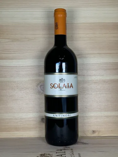 Antinori Solaia 2020 - Exklusiver Rotwein aus der Toskana (0,75L) - Hochwertiger Rotwein aus der Toskana mit 14% vol. Alkohol, ideal für besondere Anlässe. Genießen Sie die harmonische Mischung aus Cabernet Sauvignon, Sangiovese und Cabernet Franc.