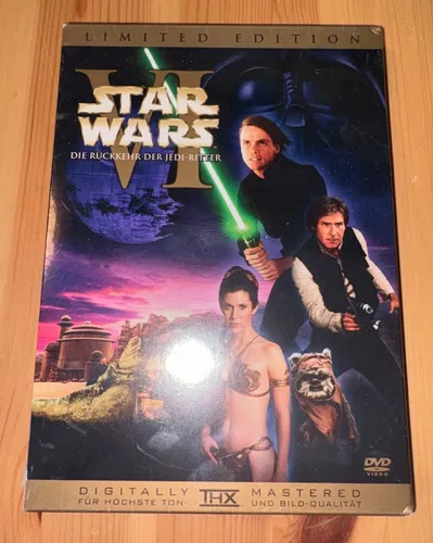 Star Wars VI Die Rückkehr der Jedi-Ritter - Limited Edition DVD - Erleben Sie das epische Finale der Star Wars Saga in der Limited Edition auf DVD. Ideal für Fans und Sammler, bietet diese Ausgabe besondere Extras und die originale Kinoversion.