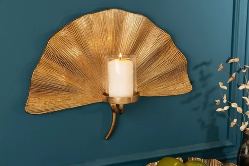 riess-ambiente Wandkerzenhalter GINKGO 44cm gold - Eleganter Wandkerzenhalter aus goldfarbenem Metall, handgefertigt und detailgetreu einem Ginkgo-Blatt nachempfunden. Perfekt für stimmungsvolle Akzente in Deinem Wohnraum.